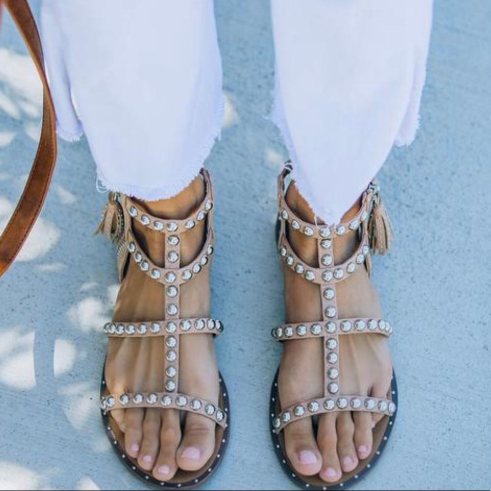 Vici Bina Strappy Sandals 8